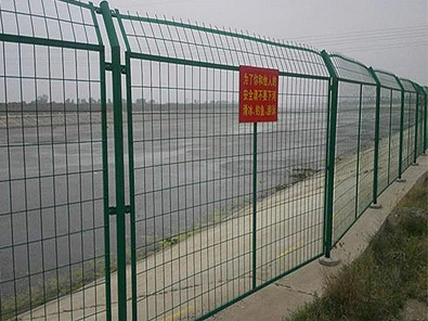护栏2.jpg